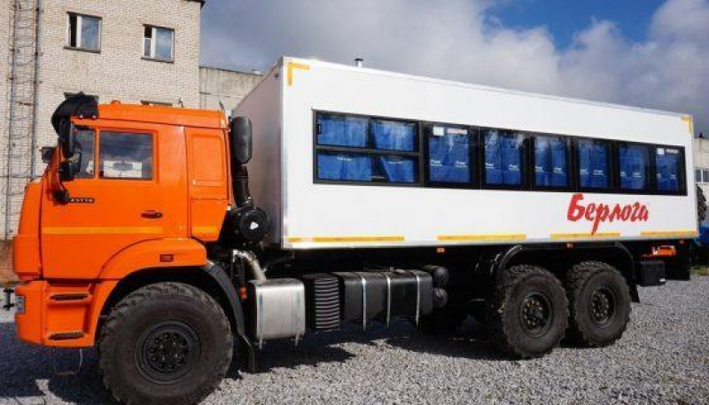 5849HF Берлога (6×6) Автобус вахтовый
